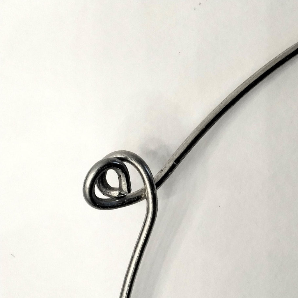 Girocollo con pendente a nuvola in porcellana nerikomi – dettaglio chiusura acciaio nichel-free 43 cm – Maviart